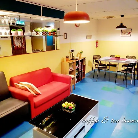 Coffee & Tea Homestay 2